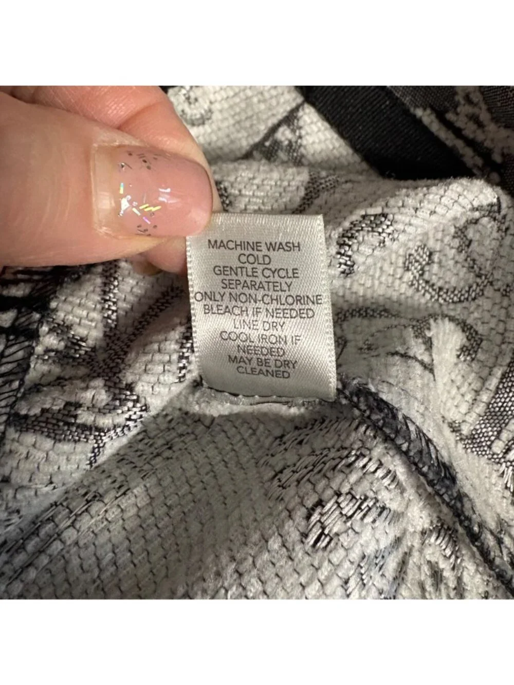 Christopher and Banks Jacket Womens Sz Medium Black Gray White Gradient Zippered